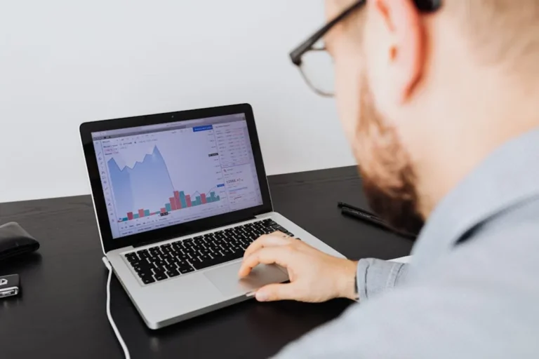 Where simplifydiggs.com Fits in Today’s Online Information Landscape